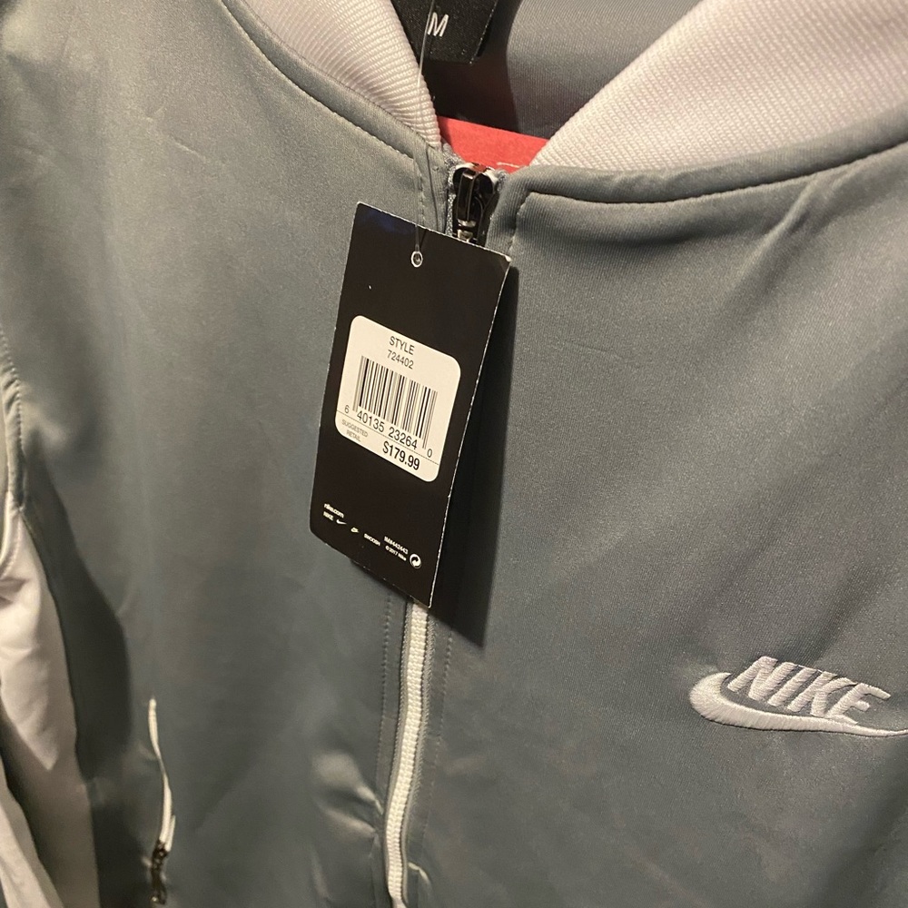 Nike zip up sweater